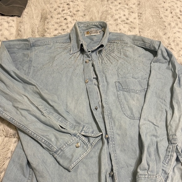 Vintage Christine Alexander denim button up, size medium, fits more like a large - Picture 2 of 6